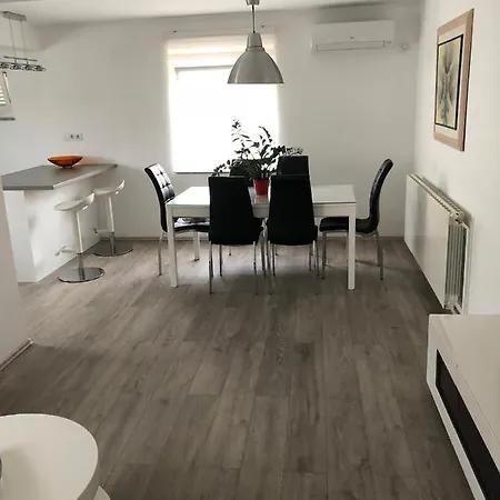 In Krk/insel Krk 34204 Apartment *